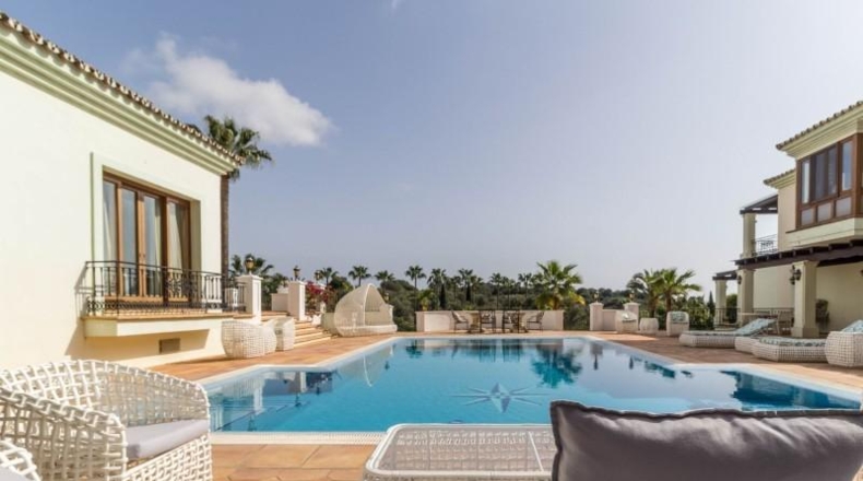 Málaga - Estepona - 7080m2