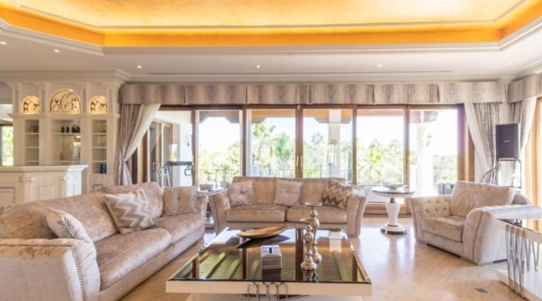 Málaga - Estepona - 7080m2