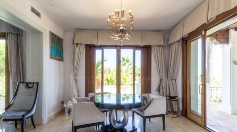 Málaga - Estepona - 7080m2