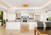 Xalet independent amb terreny en venda a la España, Marbella, ref.: TR158151 foto