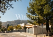 Chalet independiente con terreno en venta en la España, Barcelona, ref: TR236622 foto