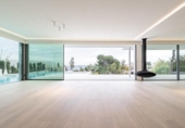 Chalet independiente con terreno en venta en la España, Barcelona, ref: TR178140 foto