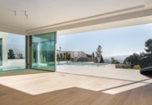 Chalet independiente con terreno en venta en la España, Barcelona, ref: TR178140 foto