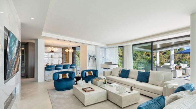 Málaga - Benahavís - 8000m2