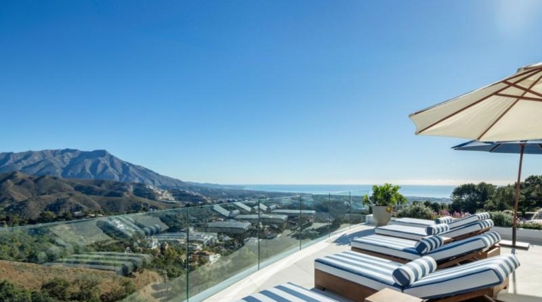Málaga - Benahavís - 8000m2