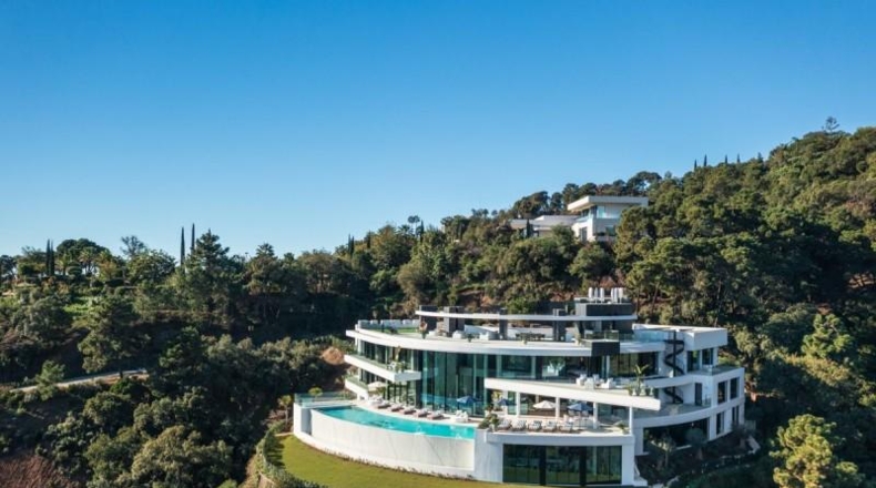 Málaga - Benahavís - 8000m2