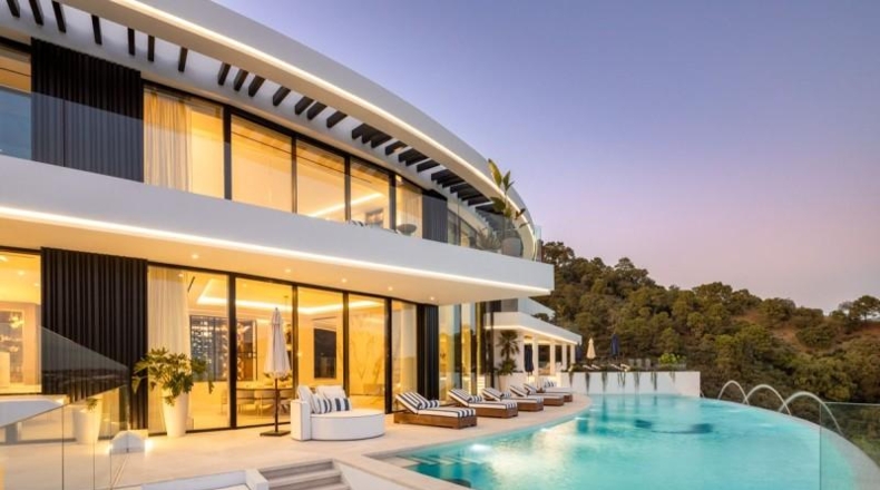 Málaga - Benahavís - 8000m2
