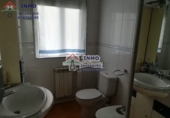 Отдельно стоящий дом с участком на продажу в городе Ferrol. Фото