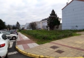 Городская земля под застройку на продажу у города Narón. Фото