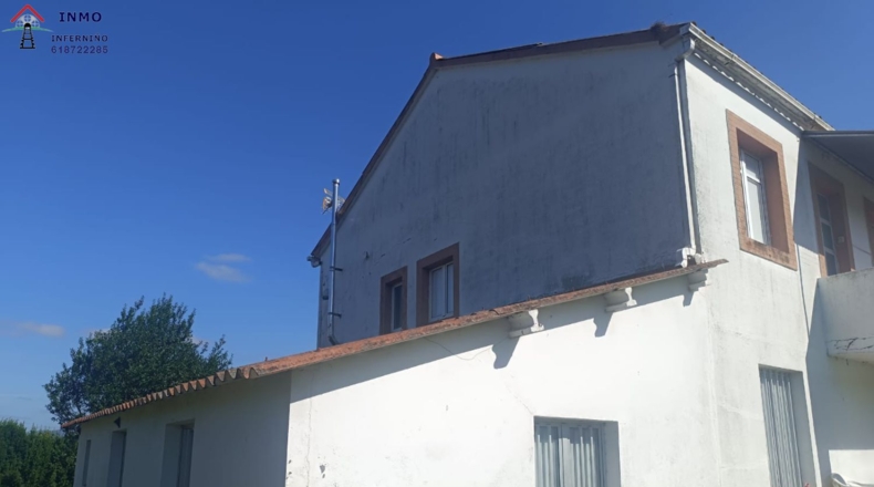 La Coruña - Ferrol - 5000m2