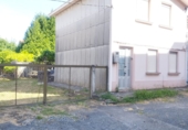 Загородный дом с участком на продажу в городе Narón. Фото