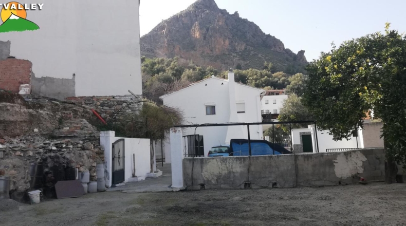 Granada - Ízbor - 1500m2