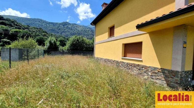 Palencia - Ruesga - 1834m2