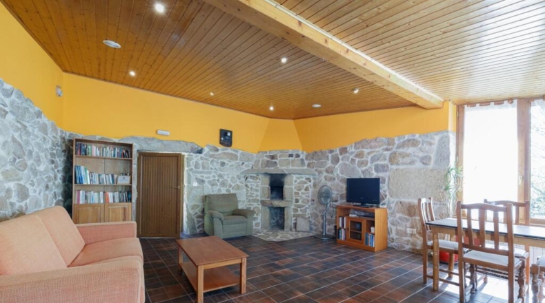 Pontevedra - A Maraña - 448m2