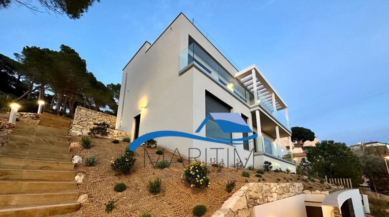 Gerona - Lloret de Mar - 964m2
