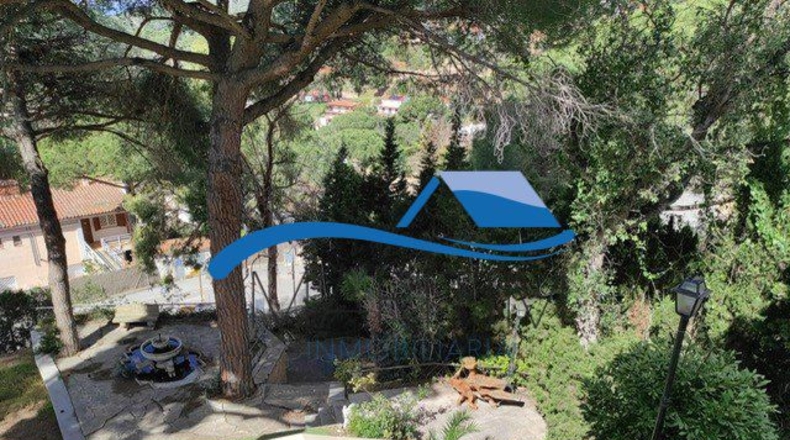 Жирона - Lloret de Mar - 2000m2