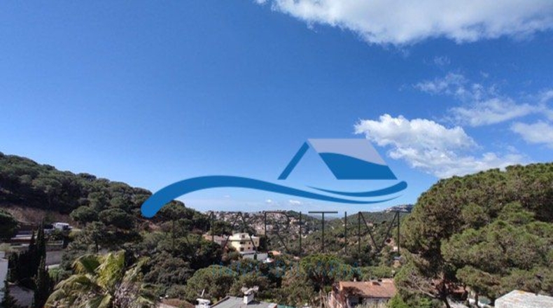 Жирона - Lloret de Mar - 2000m2