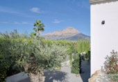 Chalet independiente con terreno en venta en la España, Jávea, ref: TR406225 foto