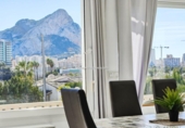 Отдельно стоящий дом с участком на продажу в городе Calpe Фото