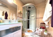 Chalet independiente con terreno en venta en la España, Jávea, ref: TR233743 foto