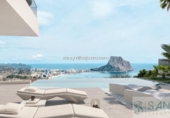 Отдельно стоящий дом с участком на продажу в городе Calpe Фото