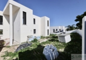 Отдельно стоящий дом с участком на продажу в городе Jávea Фото