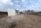 Casa con terreno en venta en Casabermeja ref: TR232355 foto