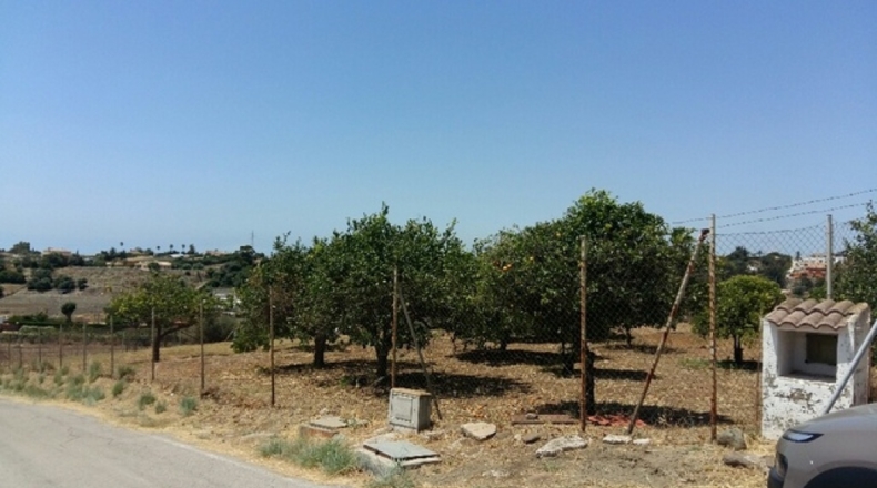 Malaga - Estepona - 43100m2