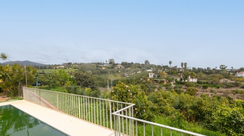 Málaga - Estepona - 4400m2