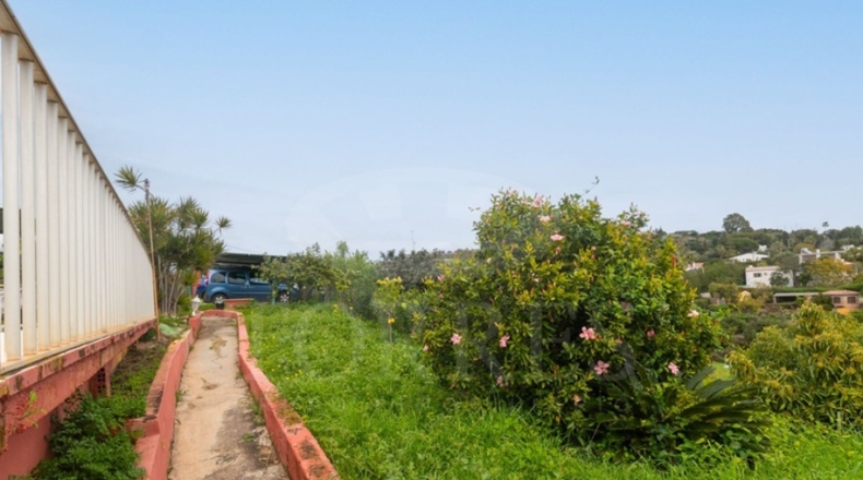 Málaga - Estepona - 4400m2
