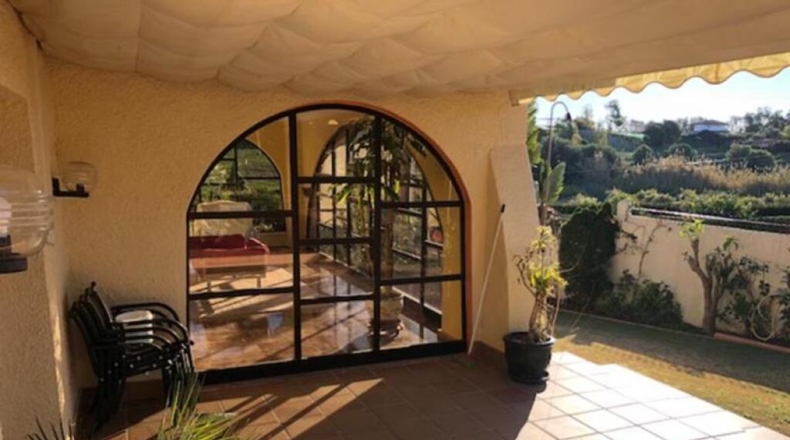 Málaga - Estepona - 2000m2