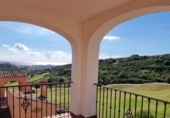Xalet adossat amb terreny en venda a Estepona ref.: TR235456 foto