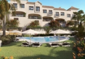 Xalet adossat amb terreny en venda a Estepona ref.: TR235456 foto