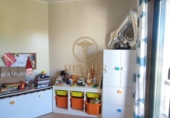 Отдельно стоящий дом с участком на продажу в городе Nigrán. Фото