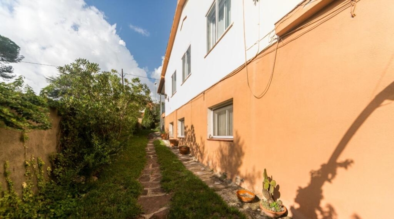 Barcelona - Cerdanyola del Vallès - 765m2