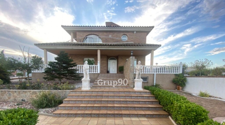 Tarragona - Santa Bàrbara - 423m2
