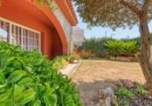 Xalet independent amb terreny en venda a Llers ref.: TR234992 foto
