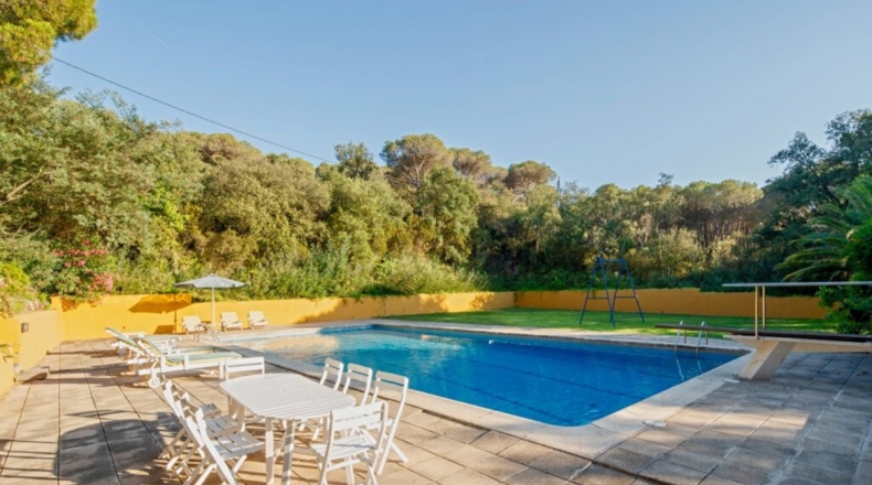 Gerona - Sant Feliu de Guíxols - 12248m2