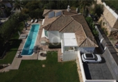 Xalet independent amb terreny en venda a Estepona ref.: TR234962 foto