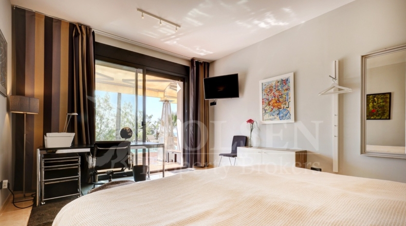 Málaga - Эстепона - 1280.67m2