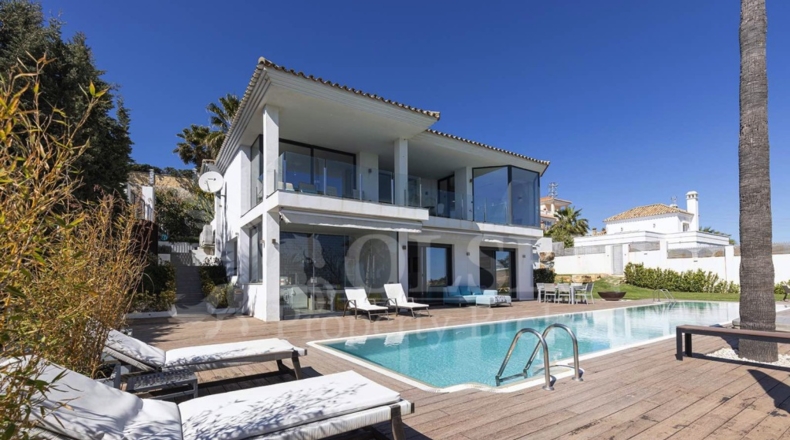 Málaga - Эстепона - 1280.67m2