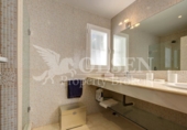 Xalet independent amb terreny en venda a Estepona ref.: TR305936 foto