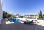 Xalet independent amb terreny en venda a Estepona ref.: TR305936 foto
