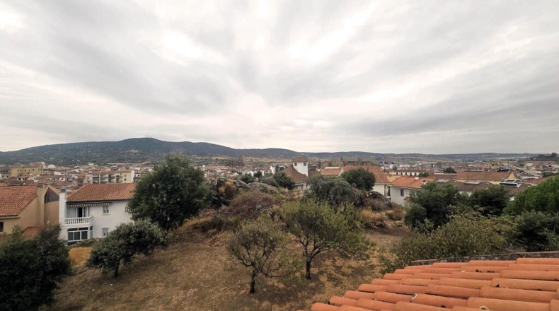 Cáceres - Plasencia - 422m2
