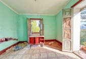 Отдельно стоящий дом с участком на продажу в городе Pedreguer. Фото