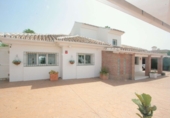 Chalet independiente con terreno en venta en la calle Oviedo. 29650, Mijas, ref: TR359480 foto