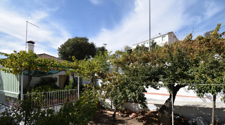 Granada - Íllora - 975m2