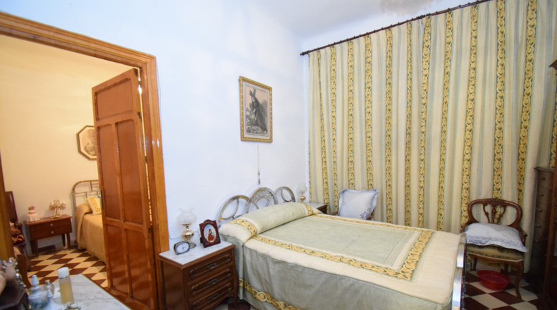 Granada - Íllora - 975m2