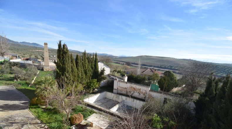 Granada - Íllora - 1884m2