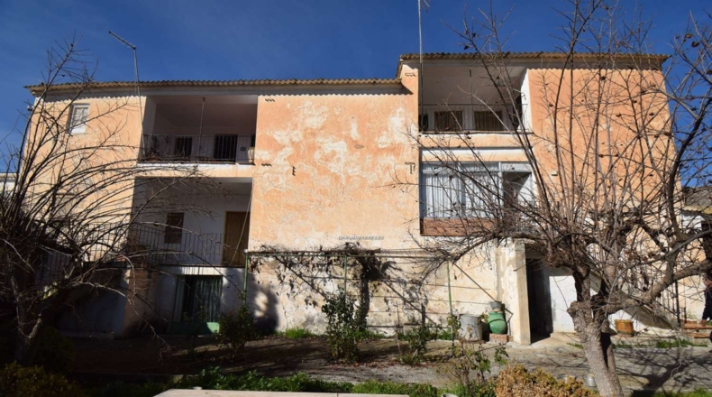 Granada - Íllora - 1884m2
